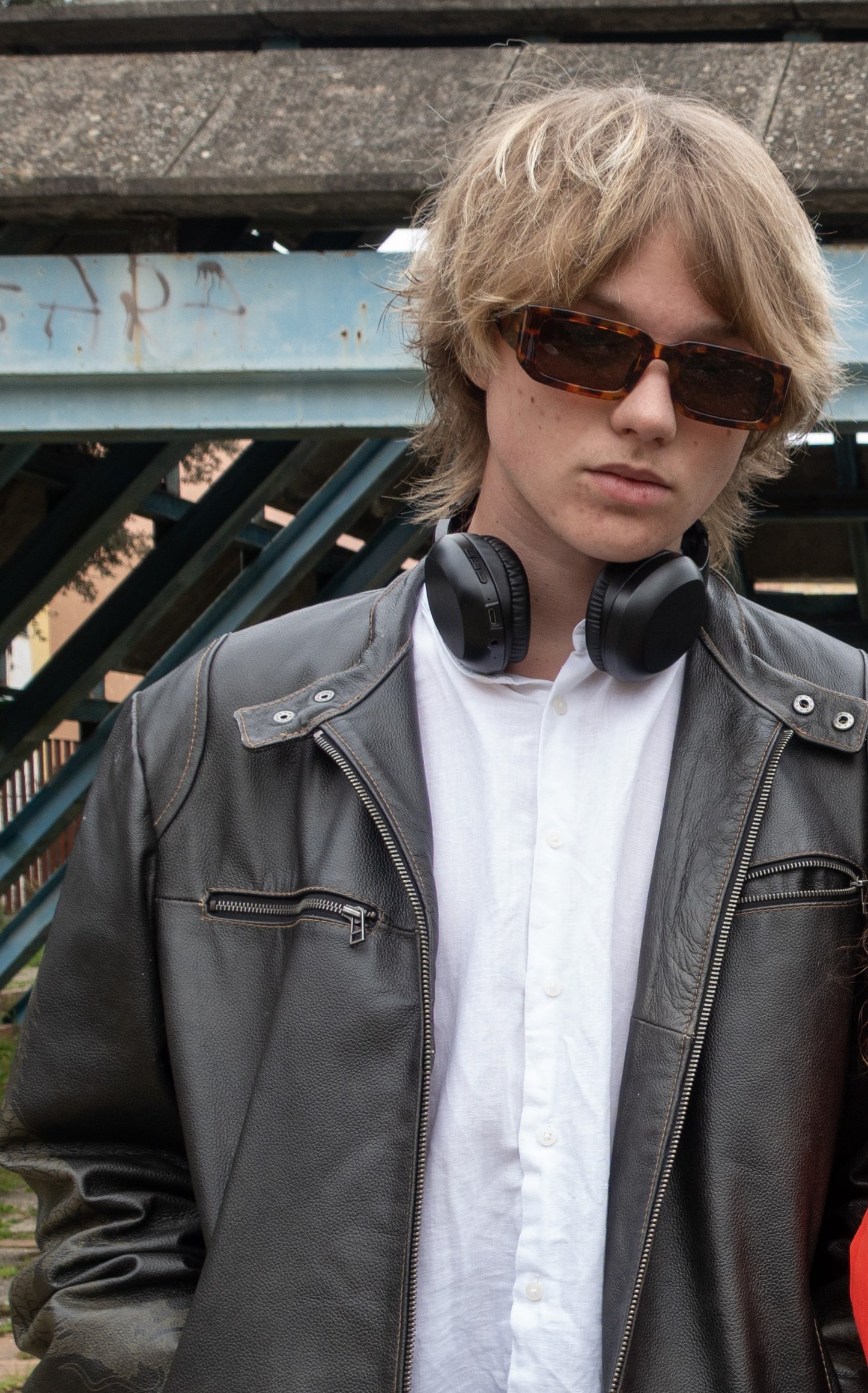MODEL FOCUS BROWN/MACULATE