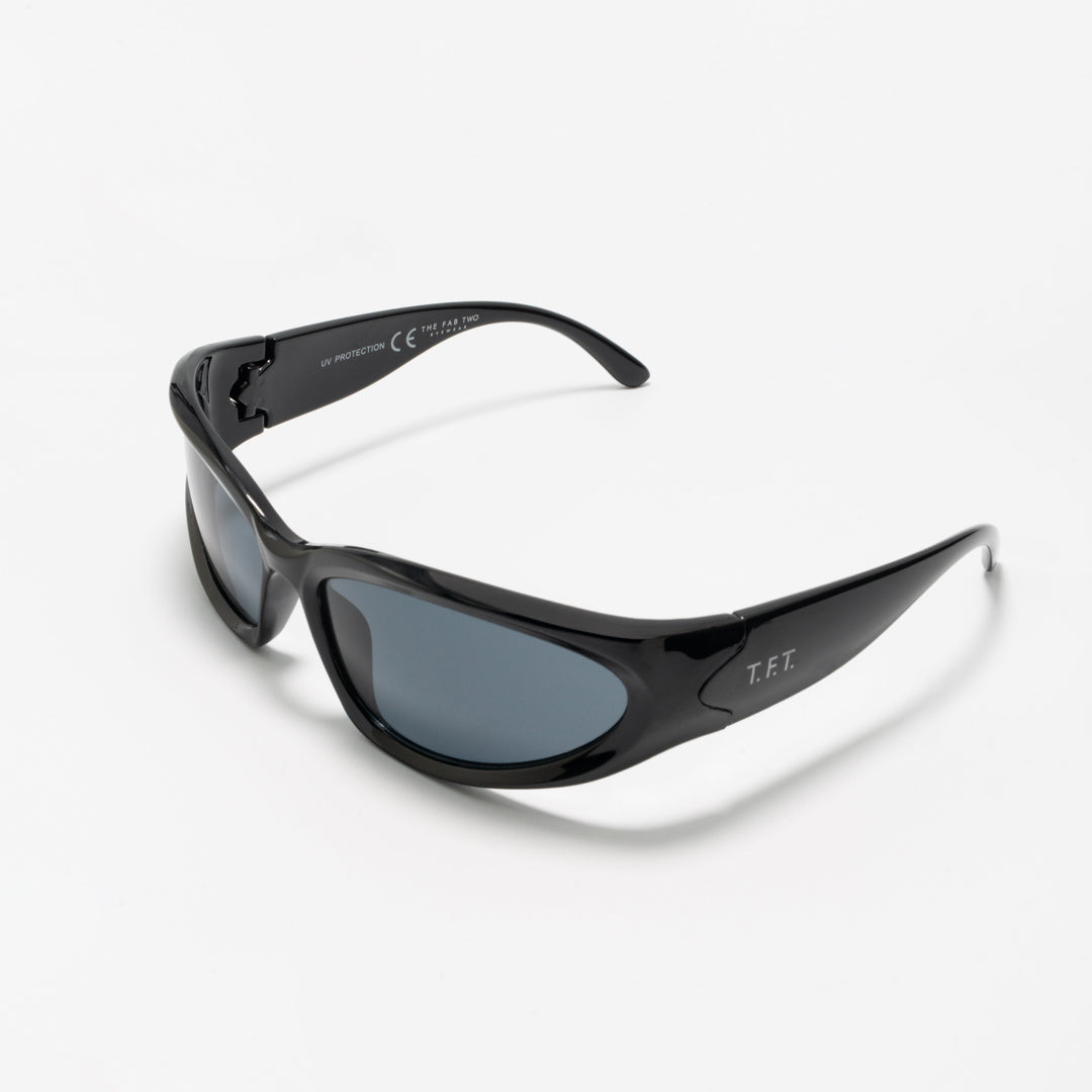 MODEL ALIEN BLACK W